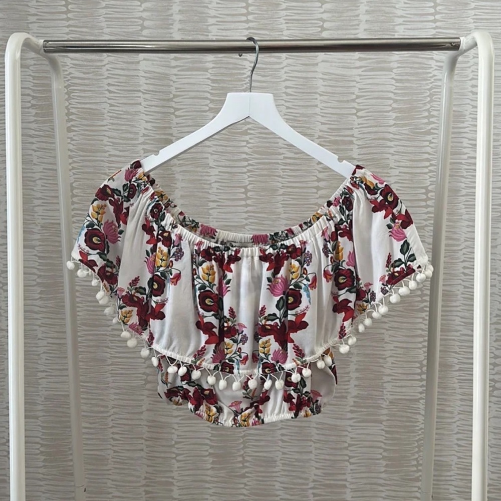 Show Me Your Mumu Mamacita Pom Pom crop top Size Small